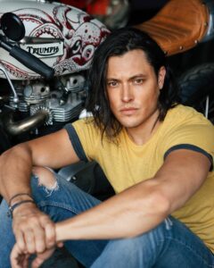 Actor Blair Redford HD Instagram Photos and Wallpapers February 2024