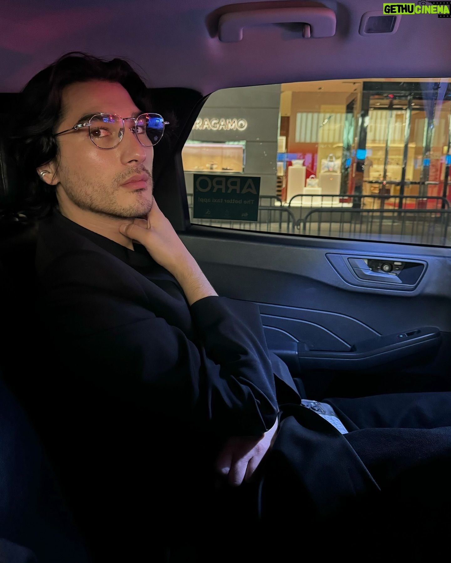 Blake Abbie - 3 Likes - 🕴️