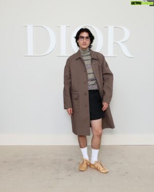 Blake Abbie Instagram - merci @dior and @mrkimjones! 

so excited to see @hyltonnel’s artwork blown up on the runway. In Kim’s issue of @amagazinecuratedby Hylton invited us into his home and studio — and even made a ceramic ‘H’ bowl for us! I am so happy Hylton made the trip from South Africa and to have been able to meet! 

感谢 to @chinawintour too for making me 帅.