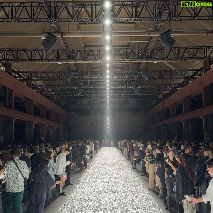 Blake Abbie - 3 Likes - with love @driesvannoten thank you for making us dream here’s to your new chapter 🩶