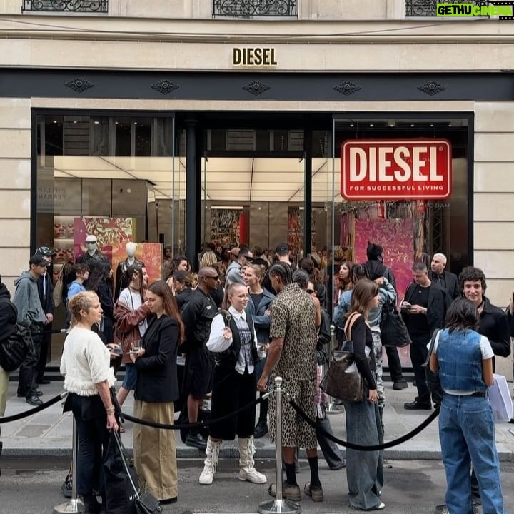 Blake Abbie - 3 Likes - 750 guests and 400 signed copies 😮💨 thank you @glennmartens, all the contributors, friends and students who came out yesterday to celebrate Glenn’s @amagazinecuratedby.
Thank you @diesel for hosting too. And to @mechatok @alyyspace @hotelradioparis fo the music and @jeremy__french for the photos.