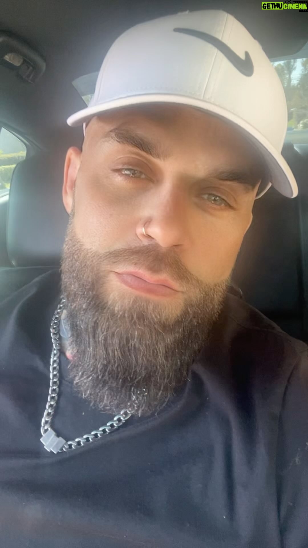 Blake Foster - 761 Likes - Feeling fresh, thanks to my boy @jzcutz feeling healthy, and learning to smile through the darkness š«āØ Embracing self-care vibes today with a dash of positivity. Remember, even in tough times, thereās always a reason to smile. #FreshStart #HealthyLiving #PositiveVibes