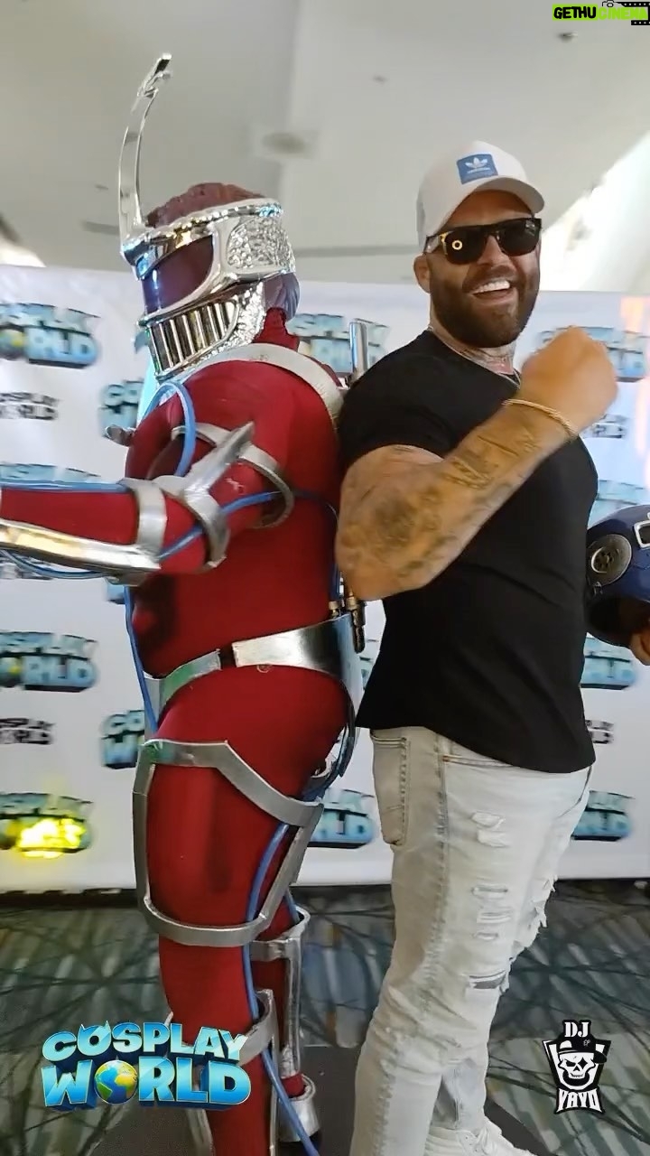 Blake Foster - 3.4K Likes - Lord Zedd didnāt want the smoke lol
So we taking over š¤ā”ļøš
@cosplayworldcon
#BlueRanger x #lordzedd
#Shiftintoturbo #mightymorphinpowerrangers #PowerRangers #BlueRanger #BlueCrew #itsmorphintimeā”ļø