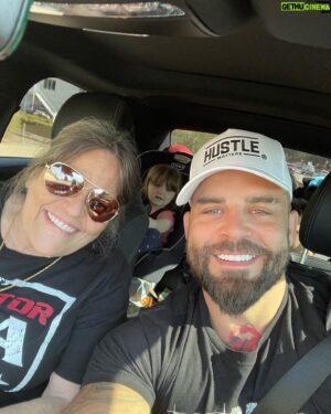 Blake Foster Instagram - Happy birthday 🎂 

Happy birthday to the woman who sacrificed so much for me. ...

You've always been my biggest supporter

to the best mom in the whole wide 🌎 
The time sure is flying by , I’m beyond grateful for the years we’ve been able to cherish together. I’m grateful for all these memories that we get to share and being with your grand babies is keeping you young happy 71 🥳 🎂🎉🥳