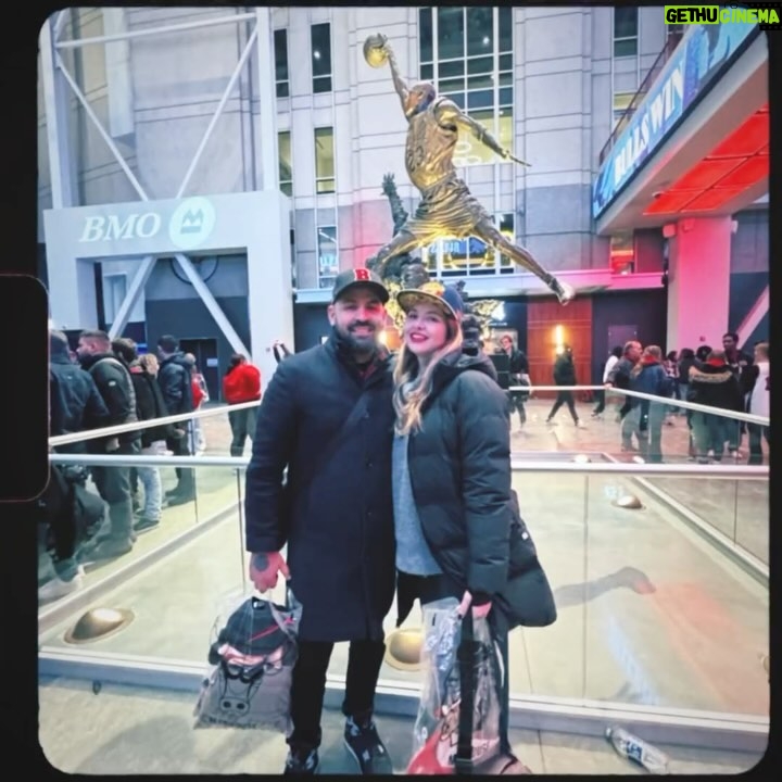Blake Vaz - 3 Likes - Grazie famiglia per un compleanno molto speciale!!
You all made my 45th bday an unforgettable one, we might even make a move to the città ventossa!
Gracias @v_____vaz @rlofromtheblock.75 @dontpassmeby.10