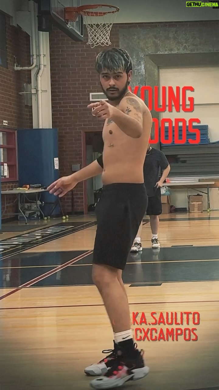 Blake Vaz - 3 Likes - Time for the weekly hoop session!!
Young bloods vs old head vaz!!!
These younguins can’t stop #PANZAIR
Especially when I came equipped with my boy’s jersey!
@aka.saulito @gcxmposs
#dadsonhoopstime #basketball #oldheadballers #losangeles #derrickrose #drose #memphisgrizzlies #airjordan37 #airjordanxxxvii