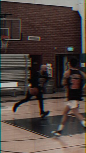 Blake Vaz Instagram - Time for this week’s #VAZHOOPSESSIONS.
With the squad @aka.saulito, @gcxmposs, @sirkatgely  @blakevaz and @daniii.lister 
.
This week’s kicks, Nike Air Jordan 8 Retro Playoffs, and replyn’ #chitown with the @chicagobulls @dennisrodman jersey.

#airjordan8playoffs #airjordan #airjordan8 #airjordanxiii #michaeljordan #denisrodman #basketball #ballislife #hooping #losangeles #streetball #chicago #chicagobulls
