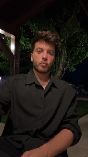 Blas Cantó Instagram - Borraré este vídeo. Pero para los y las que no estuvieron online después de 10 meses sin vernos en un directo. Os amo ❤️