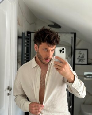 Blas Cantó Instagram - Postureo👻