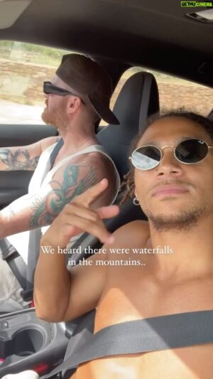 Bluey Robinson Instagram - One of the many highlights of my 2023, found in my drafts. Who can guess where we were? Happy New Year!! #2024