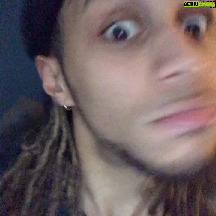 Bluey Robinson - 0.9K Likes - I’m absolutely fine #insecurechallenge