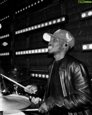 Bluey Robinson Instagram - SCTR x LIFEONEARTH

A few more pics from our link up with @lifeonearthlabel and @blueyofficial for the first live music event hosted at; @stereocoventgardenlondon 

What a night - vibes on vibes ...
✨⭐✨⭐✨

Thanks to all who came along! 
Especially the live acts:
@brokenpen_
@jordanthomasuk
@amani_liaaa
@blueyofficial

Keep your eyes peeled off for the next event...... 
Coming soon.

👀👀👀

📸 - @shotbyfrederick
