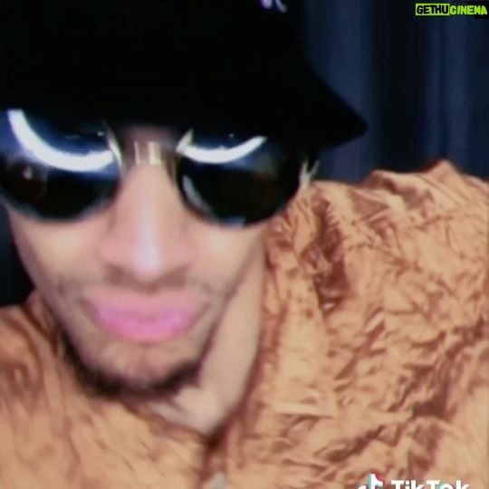 Bluey Robinson - 3K Likes - 90’s music videos b like