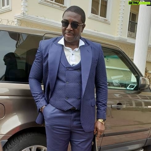 Bob-Manuel Udokwu - 1.5K Likes - A King is always a king! Debonair!!