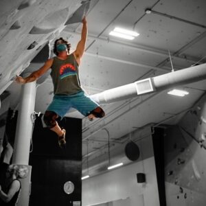 Bob Morley Instagram - Having so much fun climbing again! Here are some sweet shots @levyclimbing got the other day, repping @littlehlearning with my kokoda tank! 😁😷💜