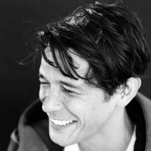 Bob Morley Instagram - Taking photos with my mate @aaronjakubenko what a laugh!