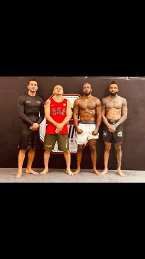 Bobby Green Instagram - Thank u to my squad i couldn’t do it without you #kingarmy