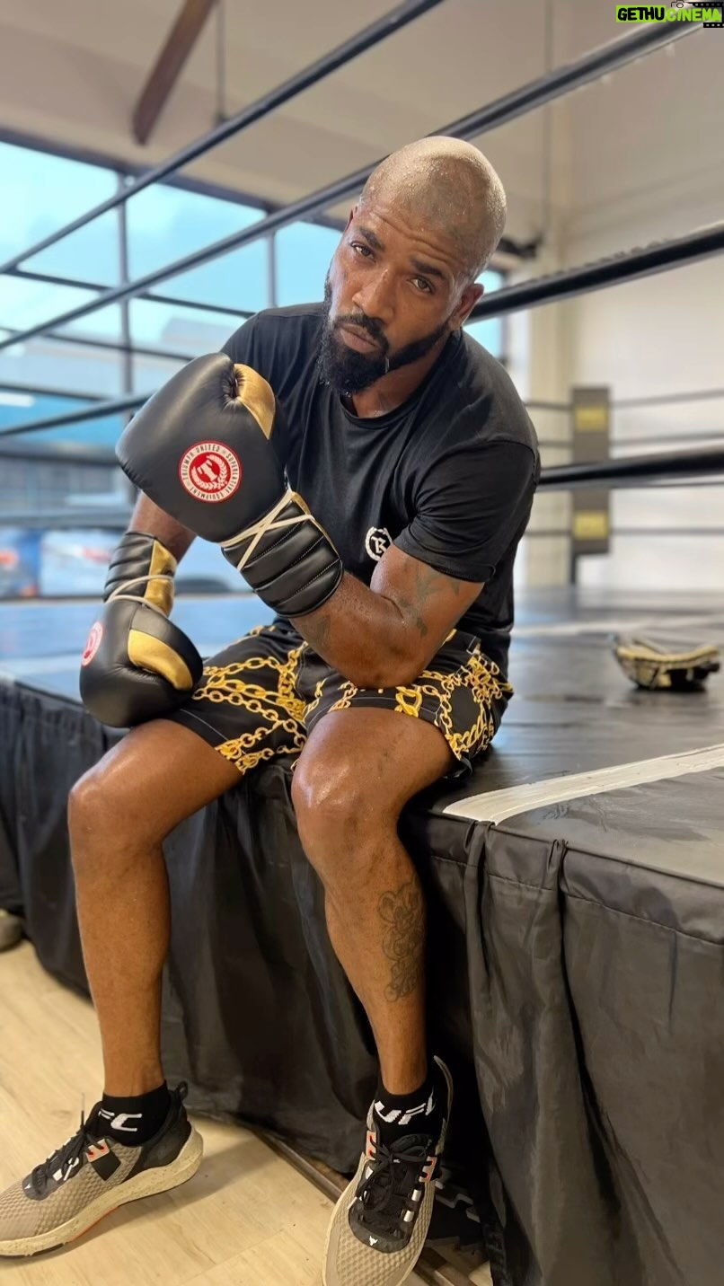 Bobby Green - 1K Likes - Just wanted to say thank @triumphunited for the gloves my hands are lethal and they need the proper protection #kingarmy