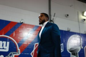Bobby Wagner Instagram - Great team win! Just gettin’ started 👏🏾🤲🏾