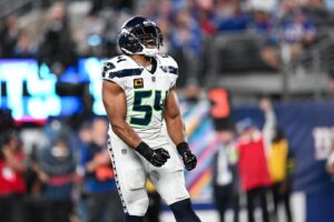 Bobby Wagner Instagram - Great team win! Just gettin’ started 👏🏾🤲🏾
