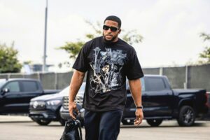 Bobby Wagner Instagram - 💯💼💯