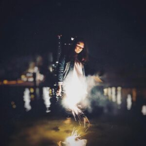 Bolli Instagram - Si lo piensas bien al final te das cuenta que tiene sentido mi obsesión por la luz