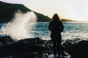 Bolli Instagram - Entre iguales.
Me obsesiono con el agua porque dentro de 13 días estaré surcando el Mediterráneo en #aniversariodesalia (más información en bio)