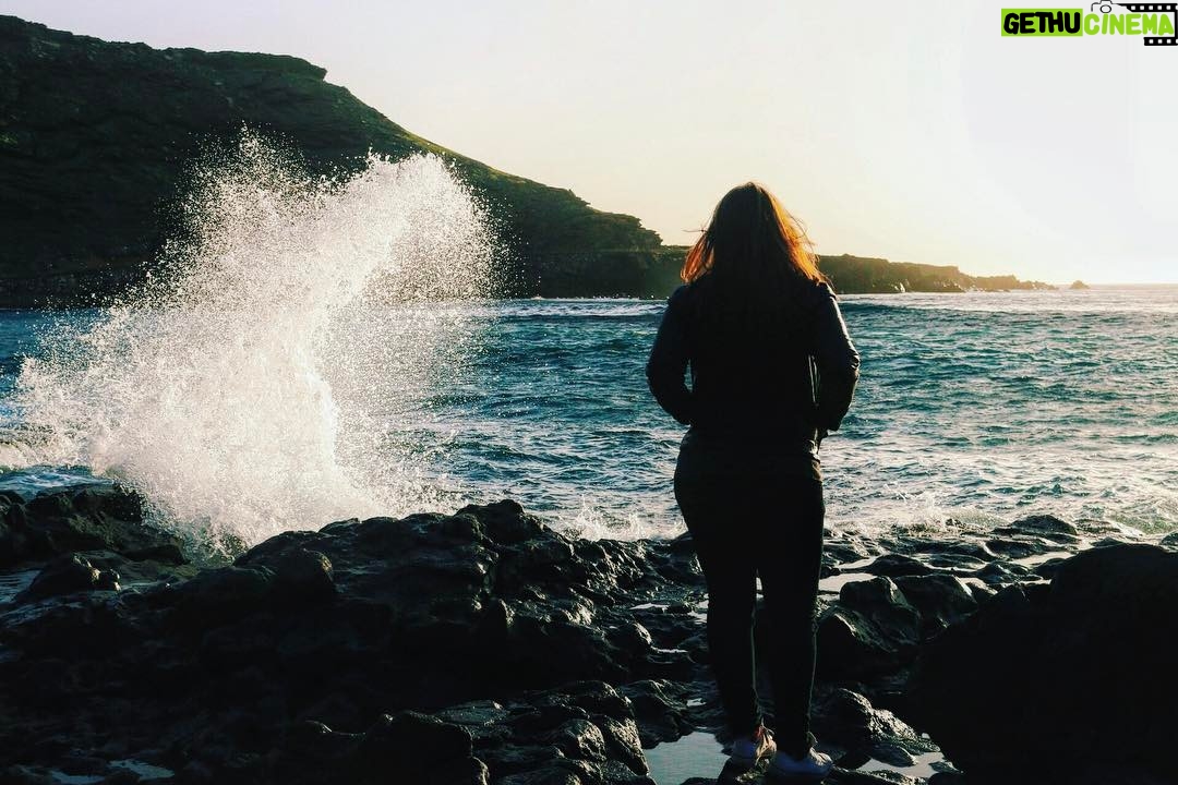 Bolli - 1.9K Likes - Entre iguales.
Me obsesiono con el agua porque dentro de 13 días estaré surcando el Mediterráneo en #aniversariodesalia (más información en bio)