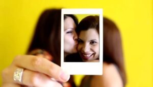 Bolli Instagram - La fotografía me permite capturar momentos maravillosos como este. Recordad que HOY a las 18:00 estaré en el Media Mark de Plaça Catalunya hablando de fotografía y de la nueva Polaroid SnapTouch. Además podremos probarla allí mismo y sacar fotos geniales 💛 #MediaExperiences
