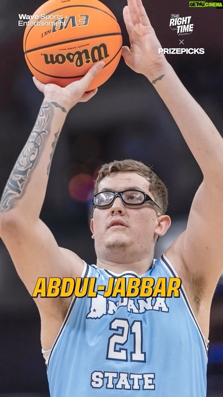 Bomani Jones - 1.9K Likes - Name your favorite chubby hooper!