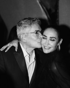 Boris Izaguirre Instagram - I love you my darling, lovely, brilliant Victoria! @vickymartinberrocal bellisima fiesta de cumpkeaños este viernes en @caripenbistro Eres feliz y feliz rima con Solis! Love boris