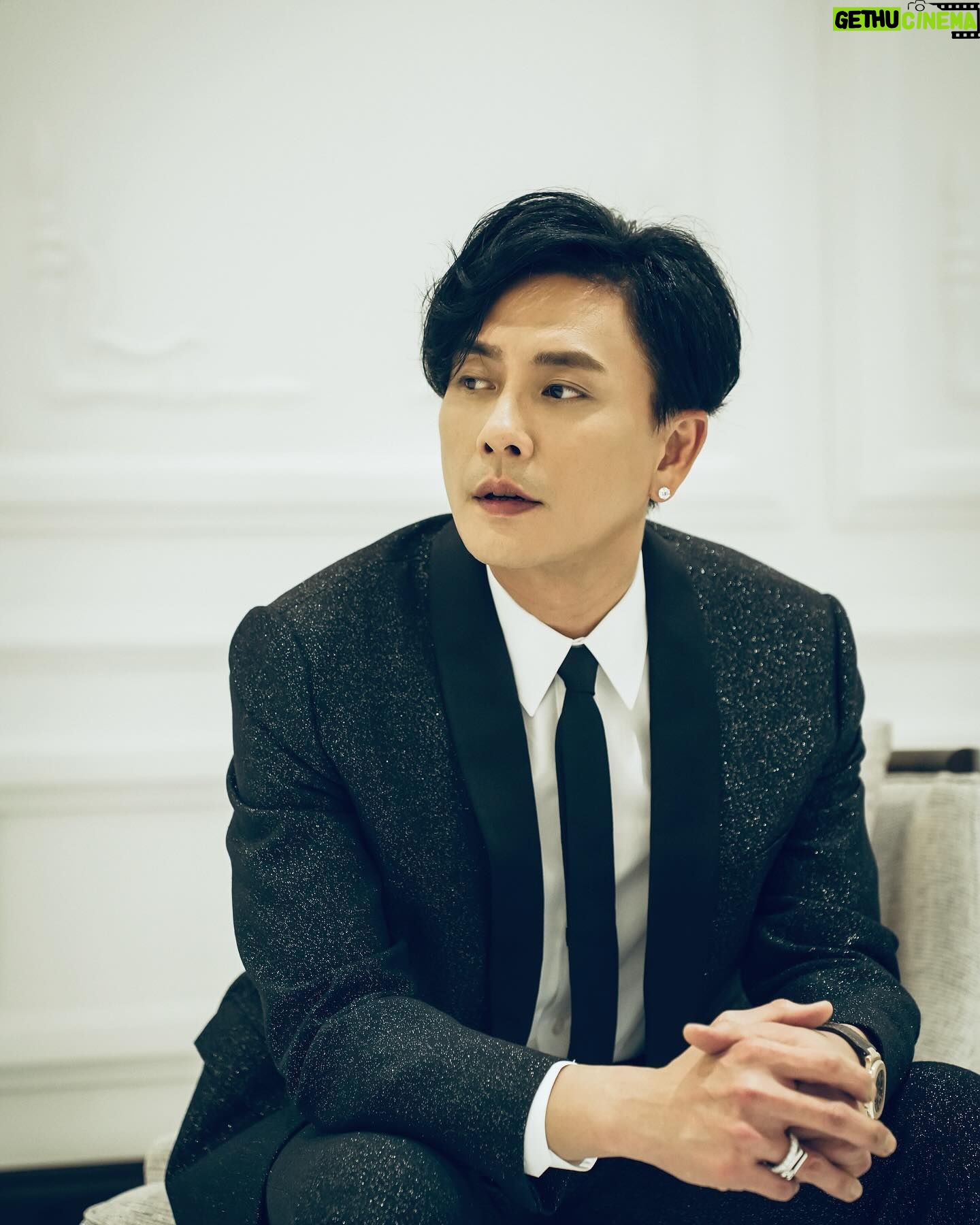 Bosco Wong - 41.9K Likes - Post下靚相,賀下自己攞獎!🥳
@celine #celine #qystyling