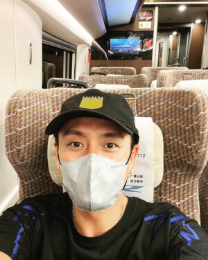 Bosco Wong Instagram - 第一次係香港坐高鐵，應該紀念一下嘅！