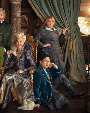 Bowen Yang Instagram - @wickedmovie for @vanityfair by @sophyholland 💚🩷💛🖤
