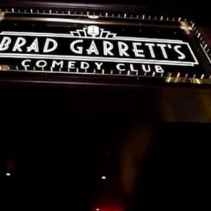Brad Garrett Instagram - The best comics NIGHTLY on The Strip are happening right here @bradgarrettscomedyclub and #theloungeatbradgarretts with MUSIC on Fridays & Saturdays with @ashleyfullerlv @the_collective_lv @mgmgrand #vegasbaby #musicinvegas #standupcomedy