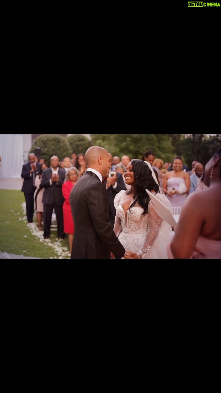 Brad James - 119K Likes - Happy Anniversary baby… cheers to a lifetime together!! I love you ❤️
📸: @janethowardstudio
Wedding planner: @scoobiewest
Dress: @bridesbynona