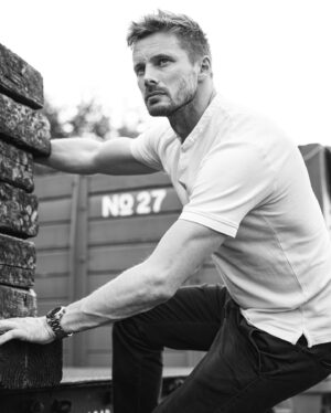 Bradley James Instagram - As ever, thank you for the birthday wishes you lovely, thoughtful bunch. This year I decided to catch the train in the style of a 90s action hero to celebrate