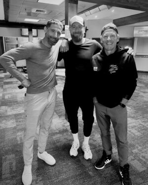 Bradley Wiggins Instagram - Back with the boys!! 🇺🇸