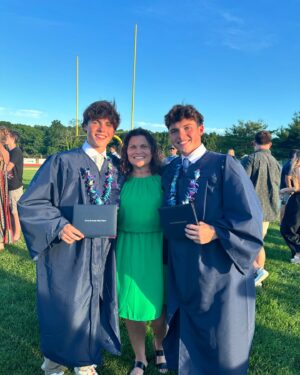 Brady Noon Instagram - 🧑‍🎓