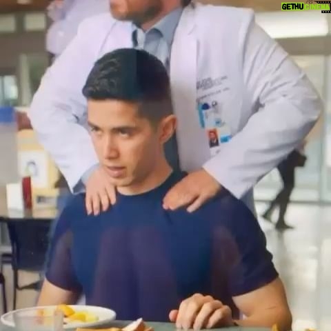 Brandon Larracuente - 18.6K Likes - The good dump