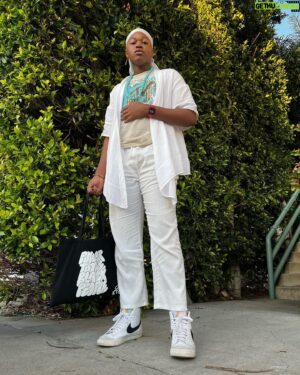 Brandon Severs Instagram - i be that pretty mf man -asap rocky

📷- @jordanleftwich