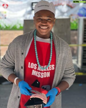 Brandon Severs Instagram - Back at the LA Mission to help volunteer and feed the unhoused residents of Skid Row for Easter! Remember to serve your community if you can and always love your neighbor! #thelamission 

Last thing! I’m not posting this as a way to say “look at me!” I just genuinely hope that someone sees this post, knows that they too can make a difference, and decides to figure out a way to. Love you all!!