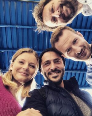 Branislav Deák Instagram - moji milí kolegovia z Hranice #serial #hranica #joj #kamosi😎 už dnes na @tvjoj