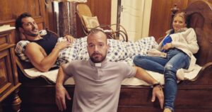 Branislav Deák Instagram - nedelná pohodička na pľaci s @samvelkydoza a @labajova #serial #hranica#joj #onset