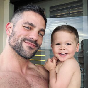 Brant Daugherty Instagram - That smile 😍 (Also pictured: Wilder)