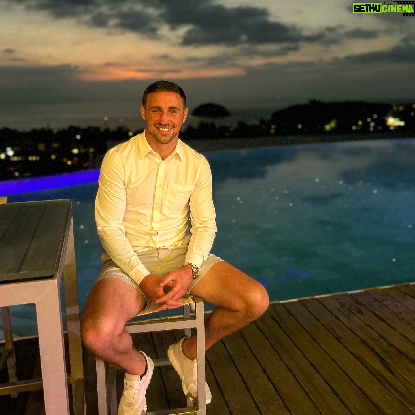 Brendan Loughnane - 1.5K Likes - Happy New Year From Phuket 🫶🏻