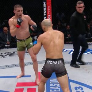 Brendan Loughnane Instagram - Manchester’s own means business in the SmartCage 😤

The 2022 PFL Featherweight World Champion @brendanmma continues his 2024 Million Dollar Journey on June 28th 

[ #PFLRegularSeason | Fri, June 28th | 10pm ET on ESPN | 🎟️in bio]