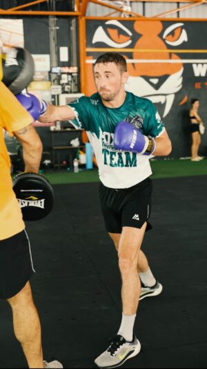 Brendan Loughnane Instagram - @brendanmma 🇬🇧 has been fine tuning his punching with head boxing coach @johnboyboxing over the past 3 months here at Tiger Muay Thai, and has his dynamic striking style more dangerous than ever heading into his first fight of the 2024 PFL Featherweight season, coming up this Friday in Chicago 🔥

The winner of the 2022 PFL Featherweight Tournament, Brendan has been training harder than ever this year, and is determined to defeat Pedro Carvalho 🇵🇹 in impressive fashion this Friday to get his 2024 campaign started right 👊

#tmtfightteam #mma #tmtfightstore #tigermuaythai #phuket #thailand