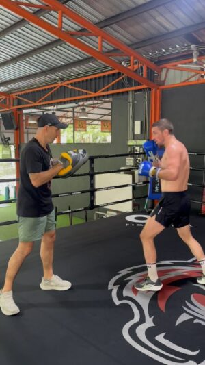 Brendan Loughnane Instagram - Today was an action-packed day at our new Western boxing area with an impressive gunshot show. @brendanmma showcased his sharpness, staying fresh and ready for action. He’s been working closely with our head coach, @johnboyboxing , ensuring top-notch performance is on the cards!