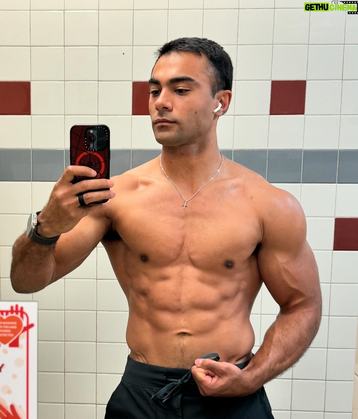Brennan Mejia - 2.7K Likes - Just getting started š„š„
#fitness #discipline #strength